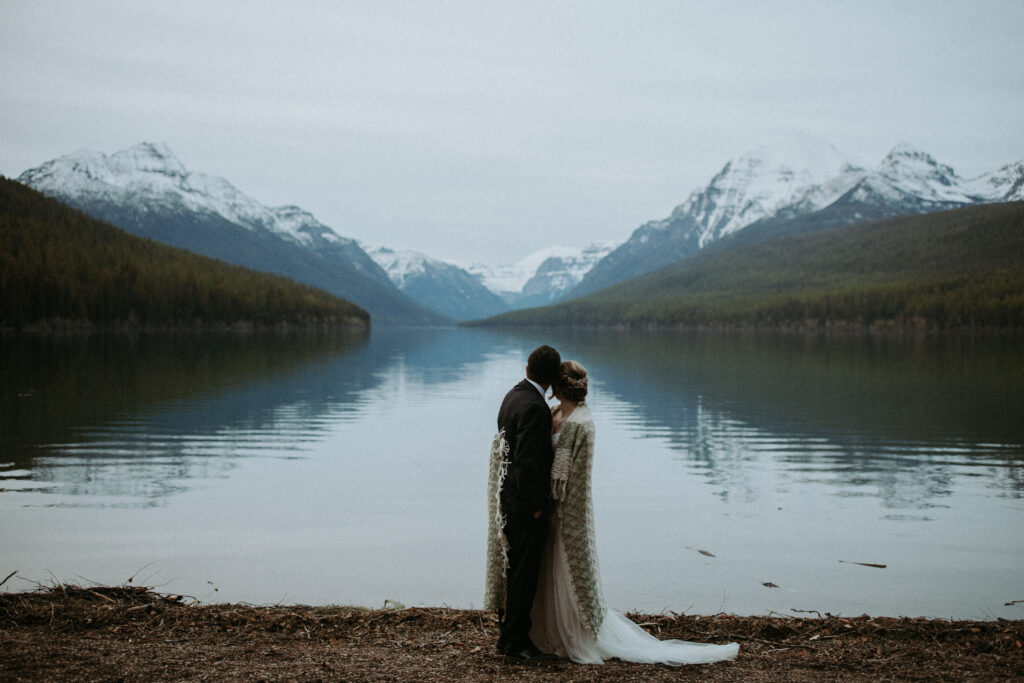 The Best Places to Elope in Glacier National Park (With All the Dreamy Vibes)