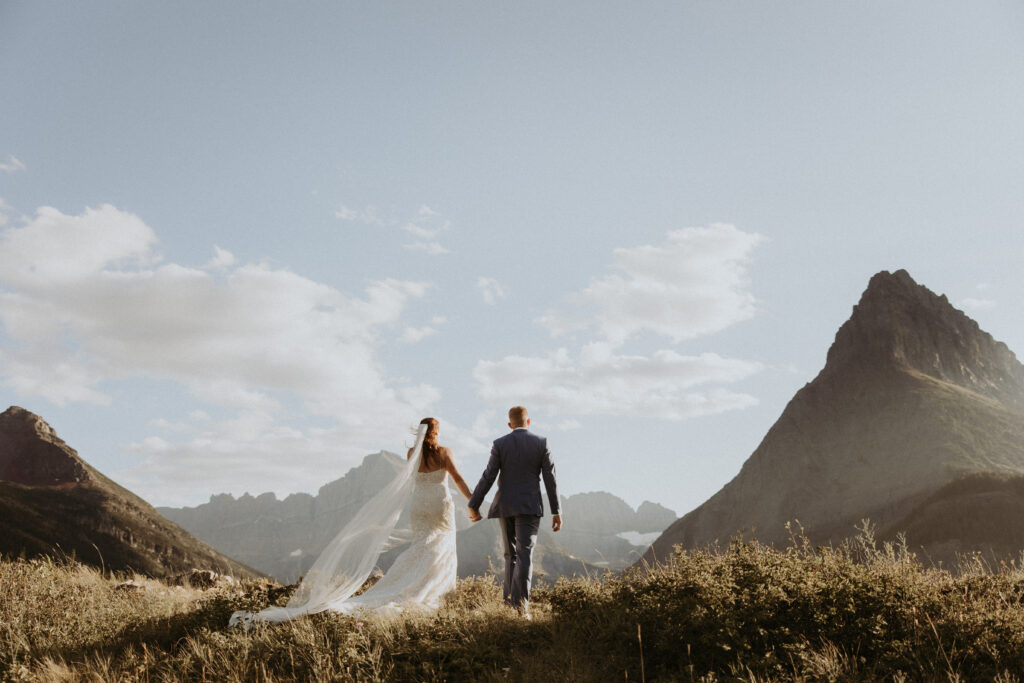 The Best Places to Elope in Glacier National Park (With All the Dreamy Vibes)