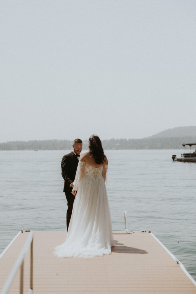 An Intimate Glacier Park Elopement with the Prettiest Backyard Details