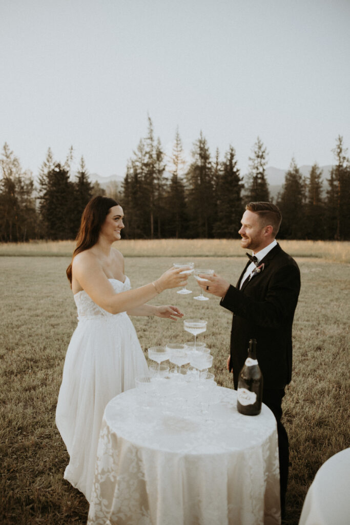 An Intimate Glacier Park Elopement with the Prettiest Backyard Details