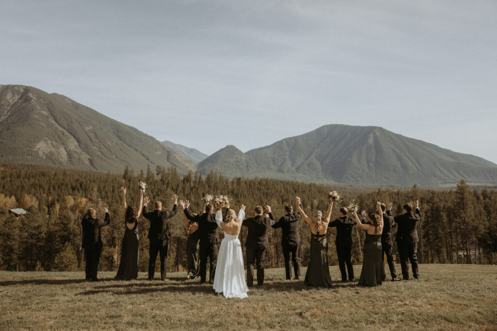 Bride and groom with their bridesmaids and groomsmen