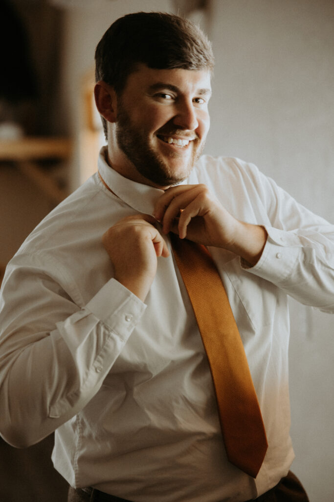 groom getting ready for his ceremony