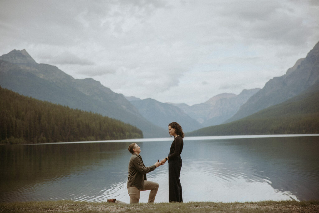 Happy couple of the dream proposal