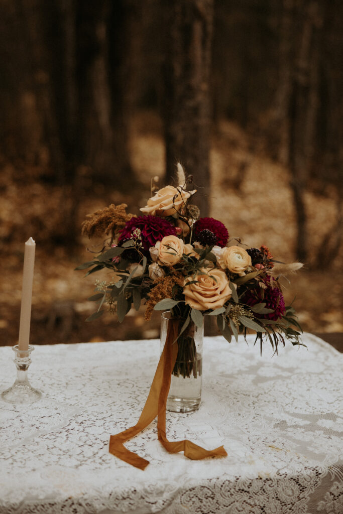Stunning florals at the elopement perception