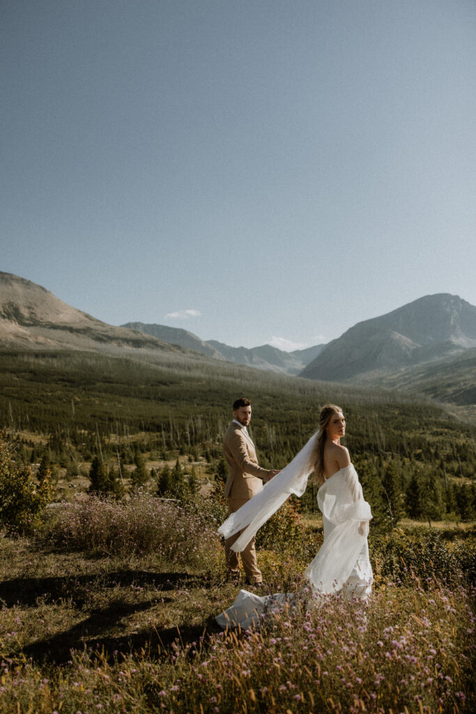 Golden hour bridal portraits in glacier Park