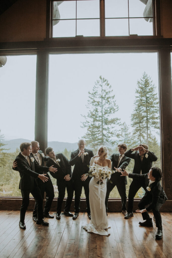 cute picture of the bride and the groomsmen