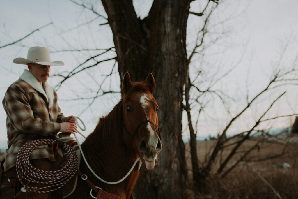 How to Plan the Perfect Engagement Photos (Without Overthinking It)