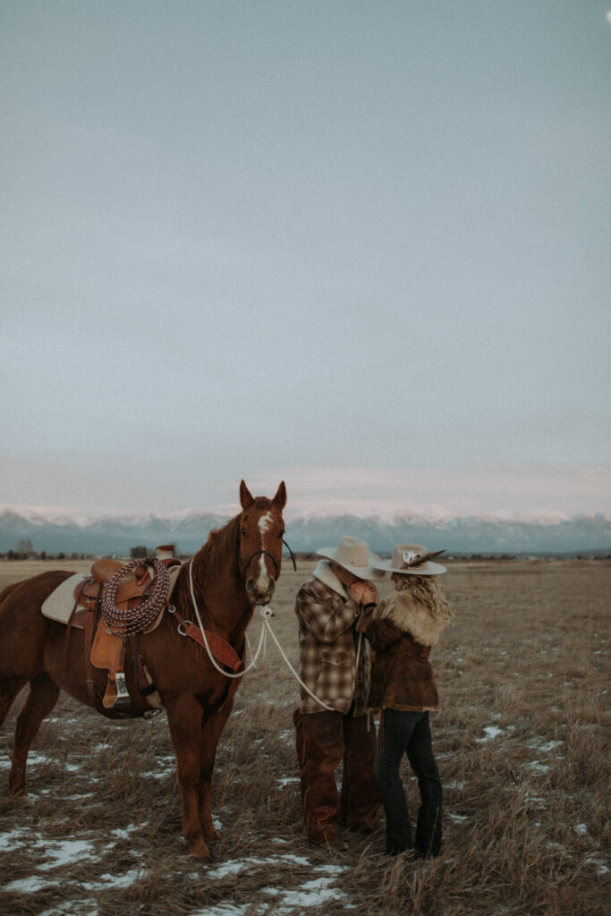 How to Plan the Perfect Engagement Photos (Without Overthinking It)