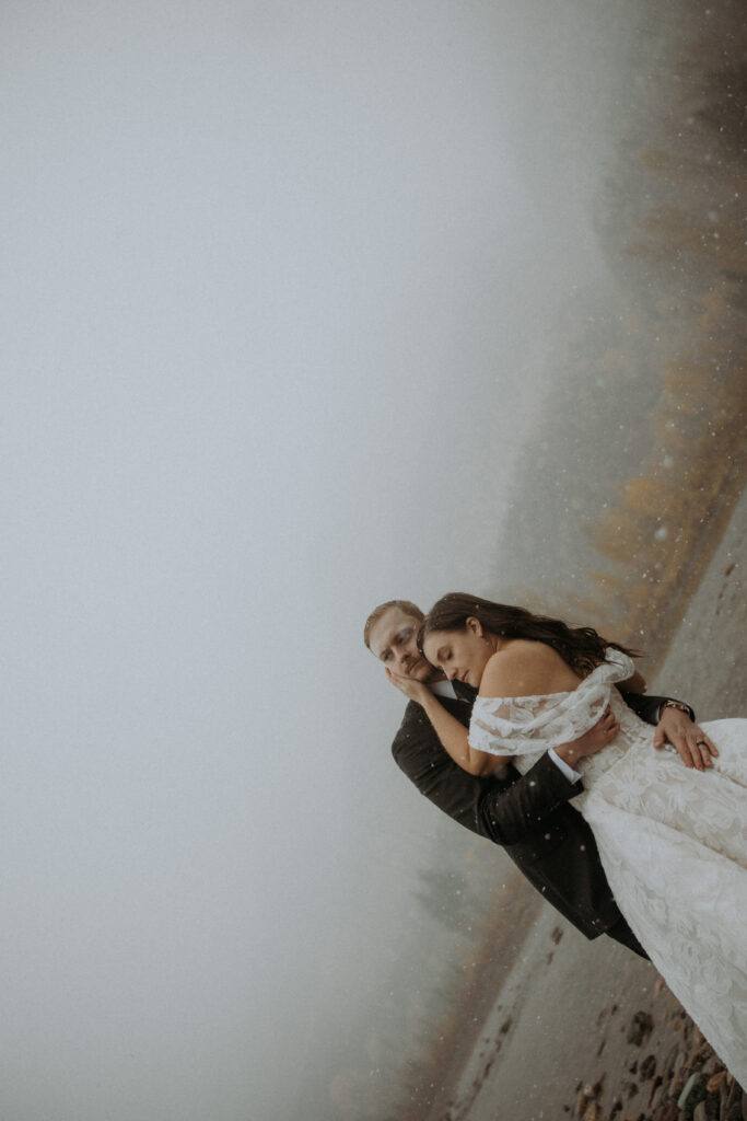 Timeless and elegant bridal portraits