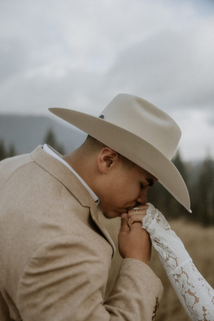 stunning closeup shot of the wedding ring