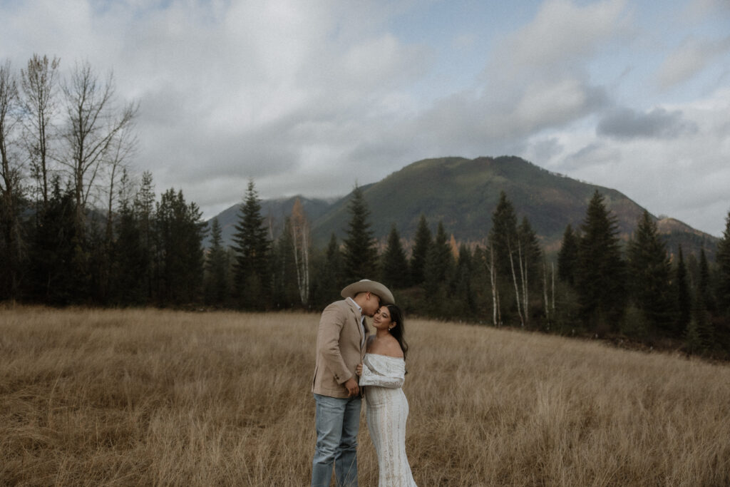 West Glacier Elopement Photos With Cozy Fall & Snowy Mountain Vibes