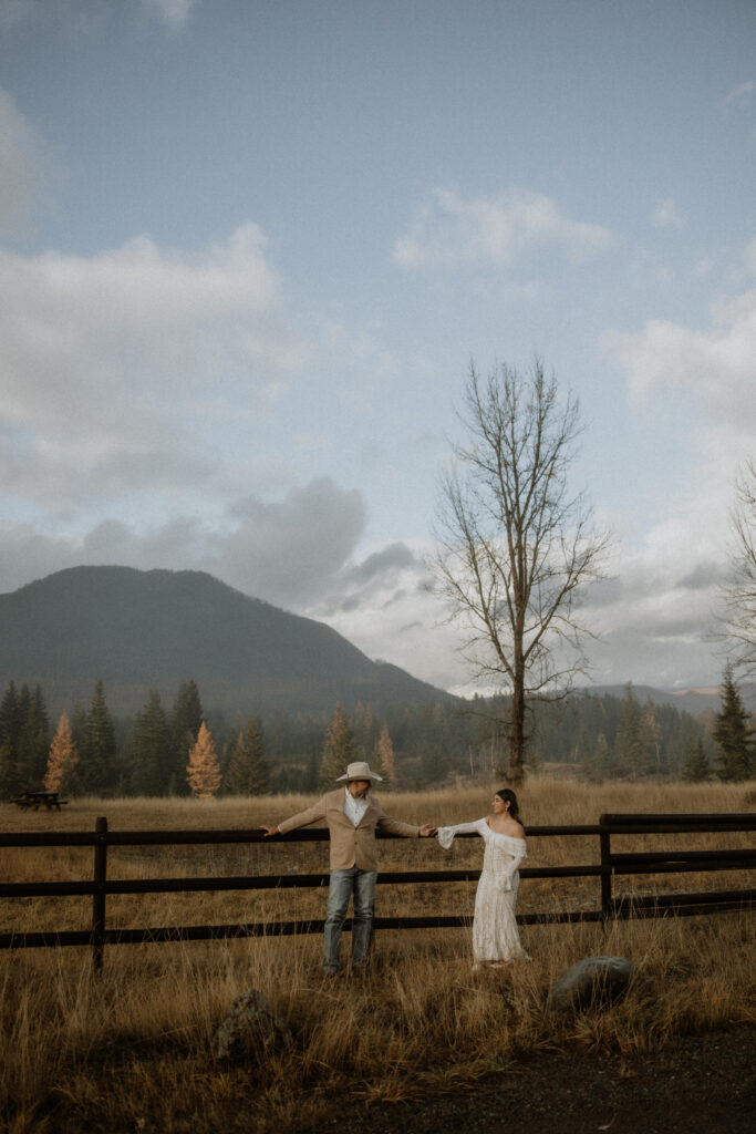 western inspired bridal photos