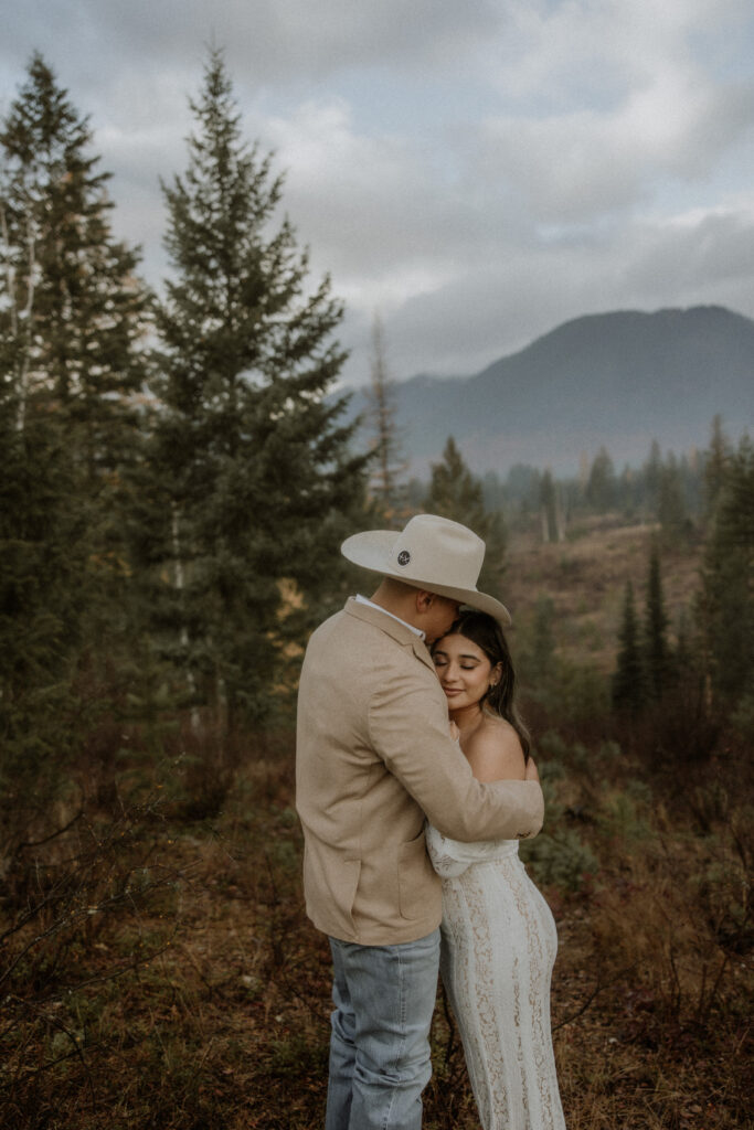 couple hugging during their bridal photos