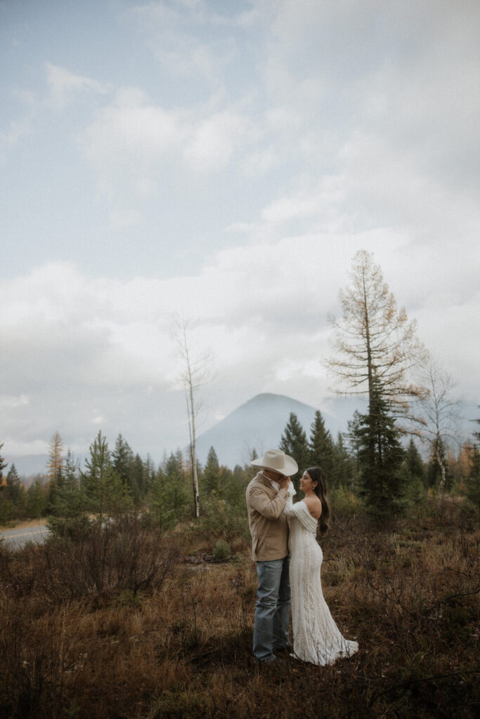 whimsical bridal portraits in montana
