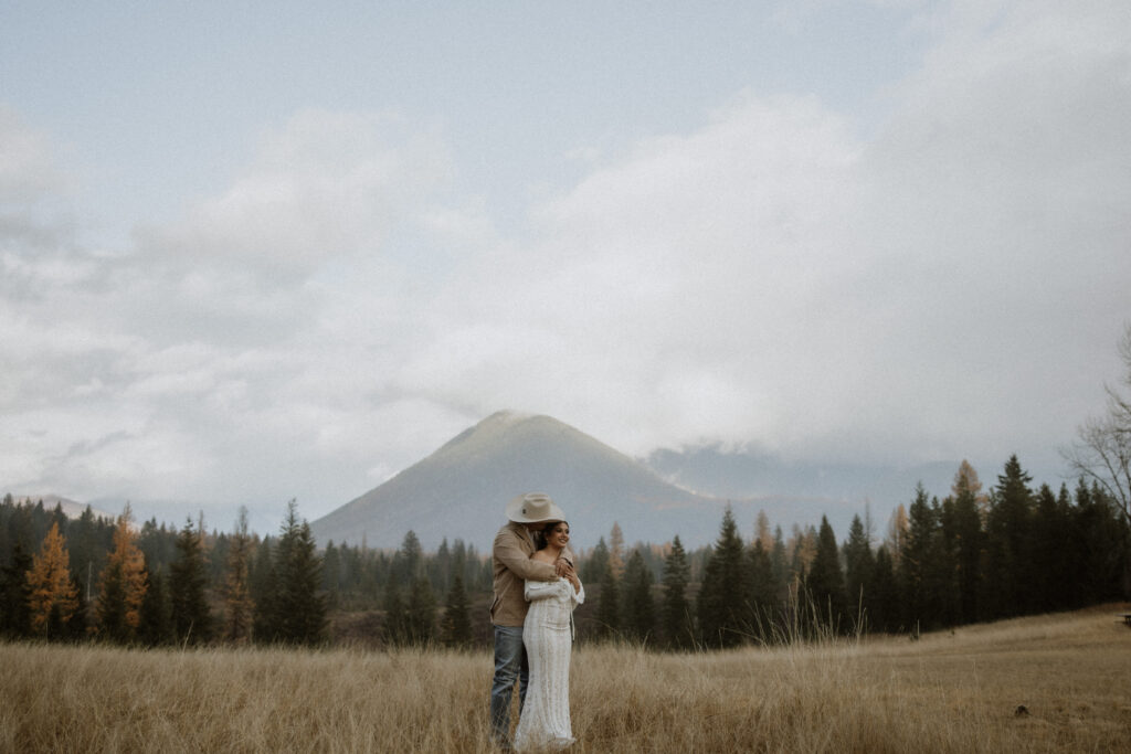 West Glacier Elopement Photos With Cozy Fall & Snowy Mountain Vibes